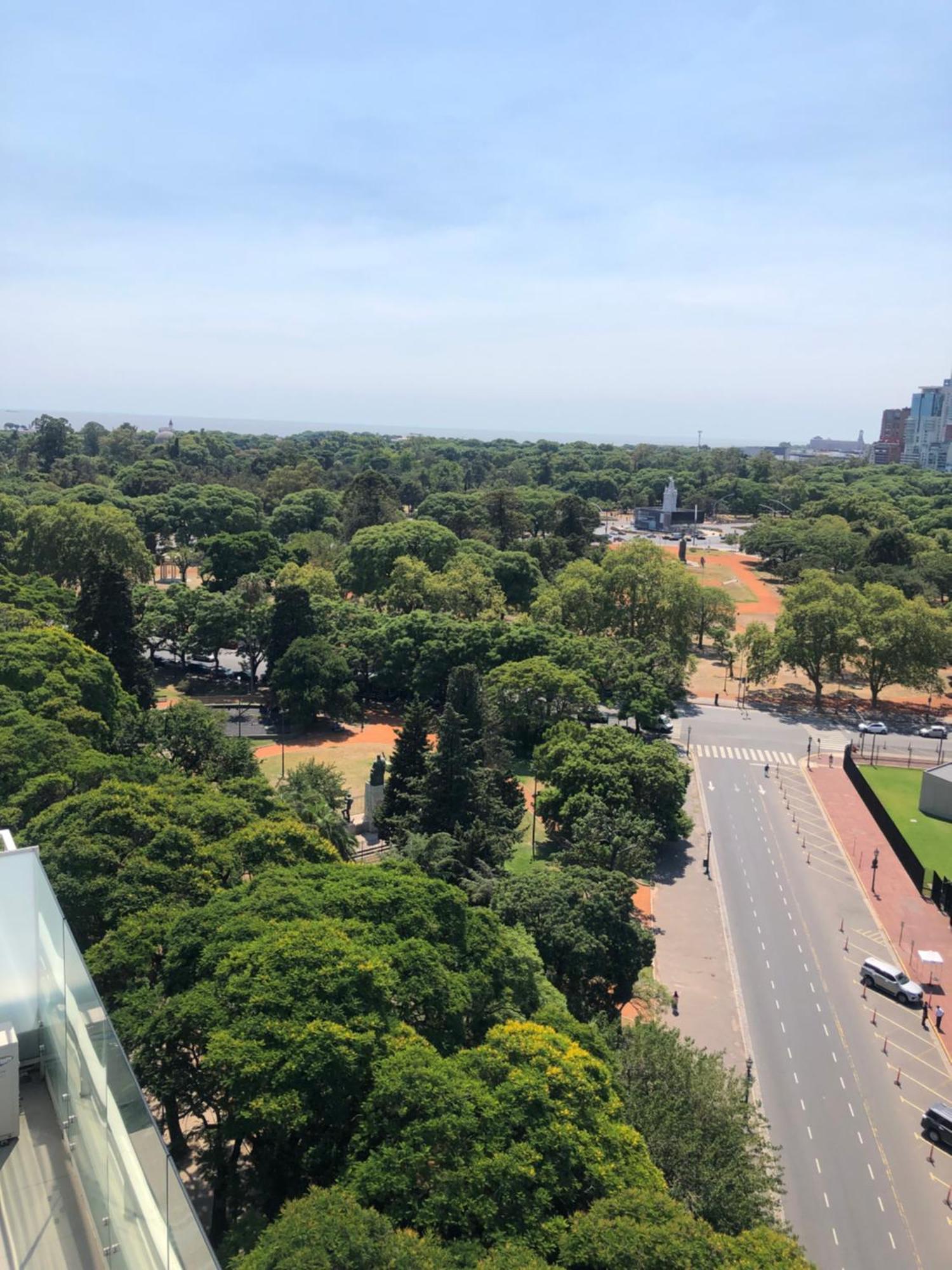 Apartamento Av Kennedy Y Cervino A Metros Embajada Eeuu Buenos Aires Kültér fotó